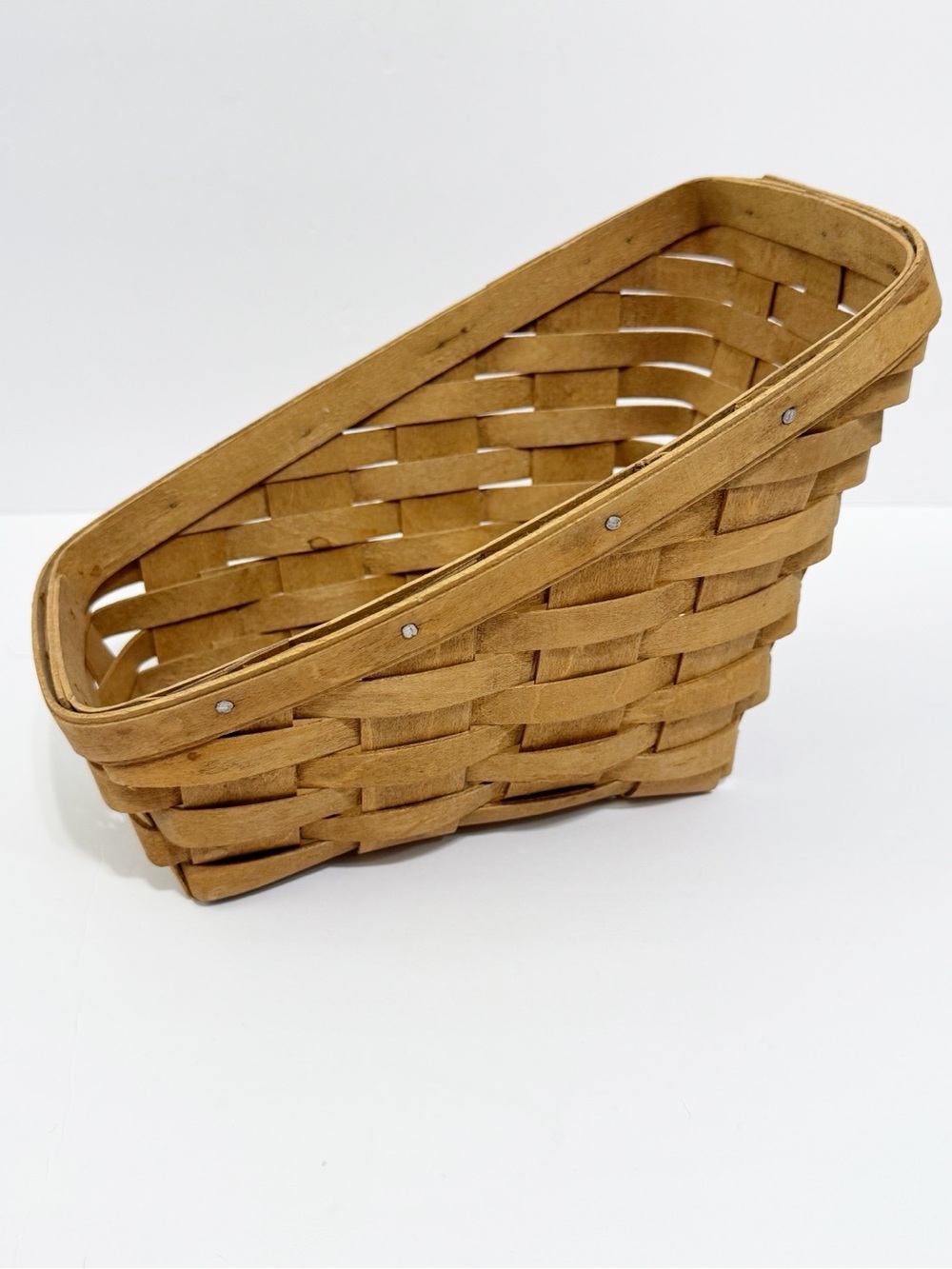 Longaberger Honey Brown Sloped Woven Basket Vintage 1986